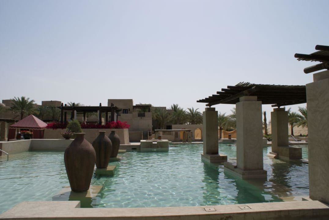 Teil des Pools Hotel Bab Al Shams Desert Resort & Spa