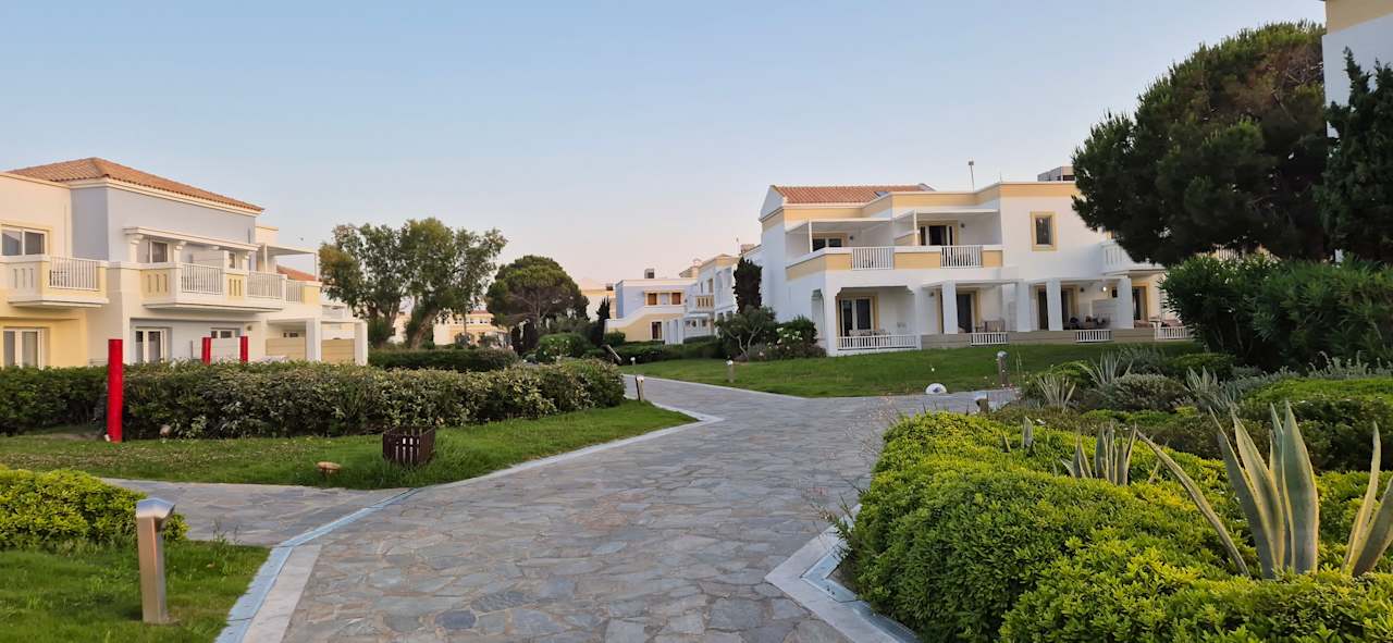 Gartenanlage Neptune Luxury Resort
