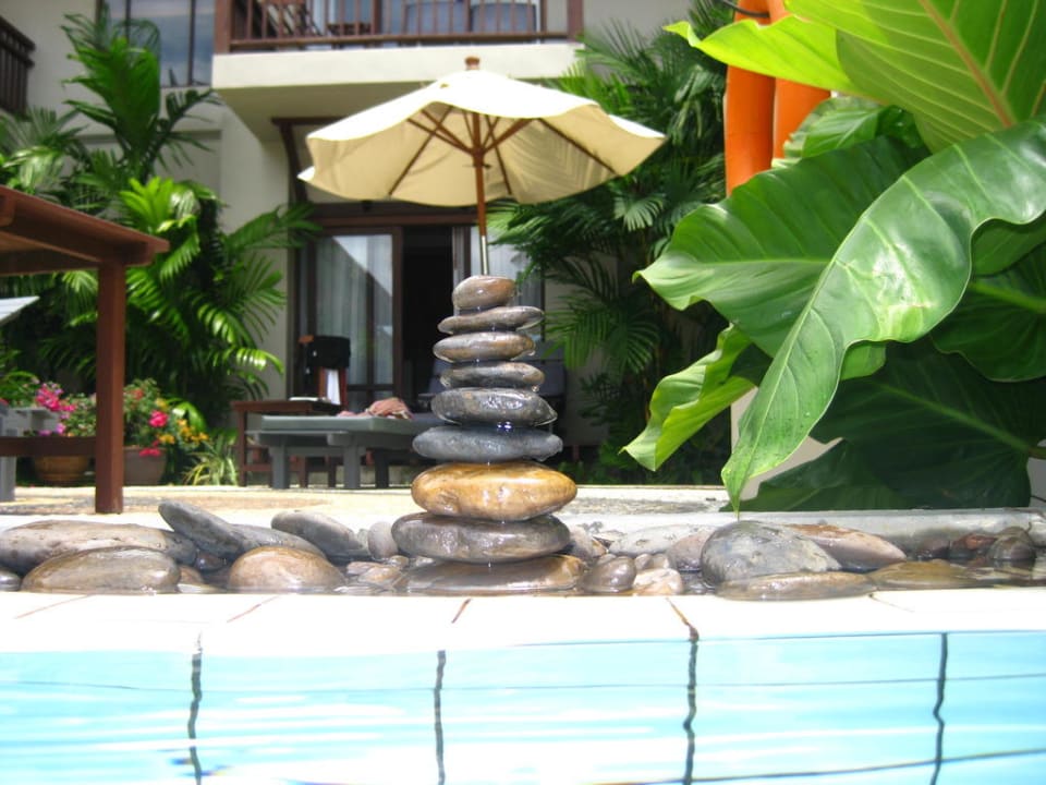 Blick aufs Zimmer vom Pool aus Khaolak Oriental Resort - Adults only