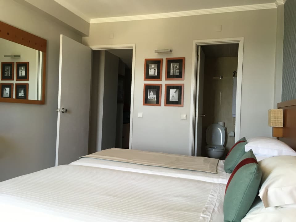 Zimmer Ozadi Altura Beach Resort