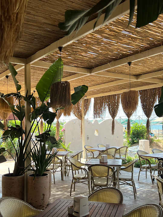 Strand Castival Hotel
