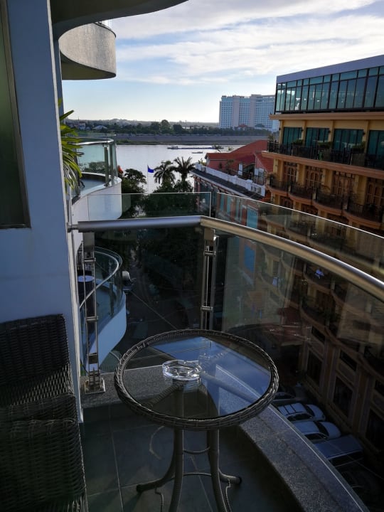 Zimmer. Klein aber fein. Harmony Phnom Penh Hotel