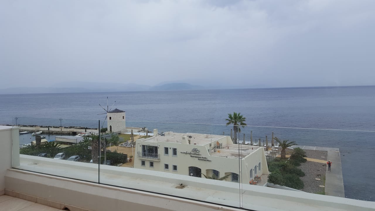 Ausblick Mon Repos Palace - Adults only