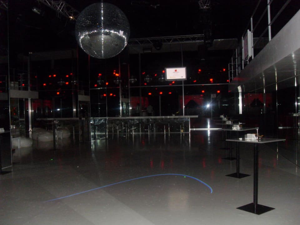 Hotel Disco bis 2 Uhr geöffnet Adam & Eve - Adults only