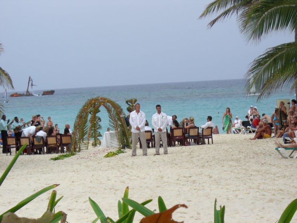 Hochzeit am Strand Hotel Riu Palace Punta Cana