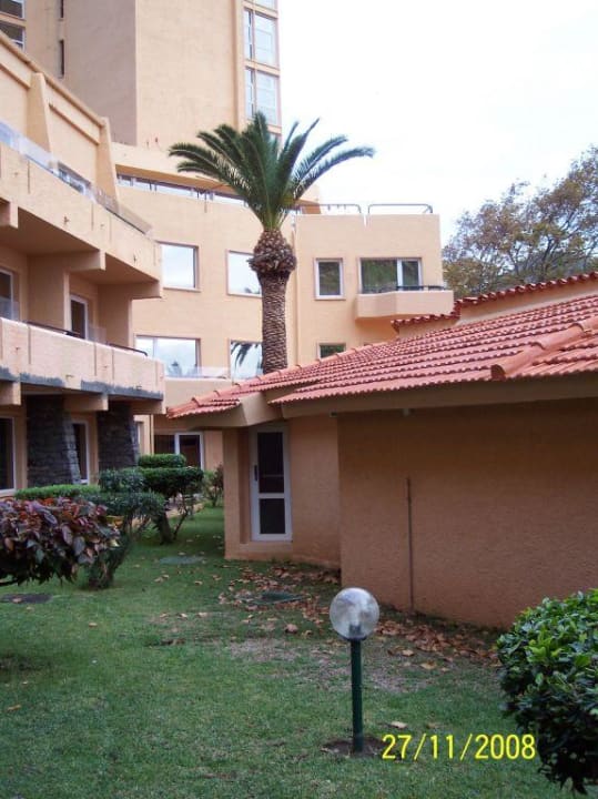 Blick aus unserem Zimmer Hotel Dom Pedro Madeira