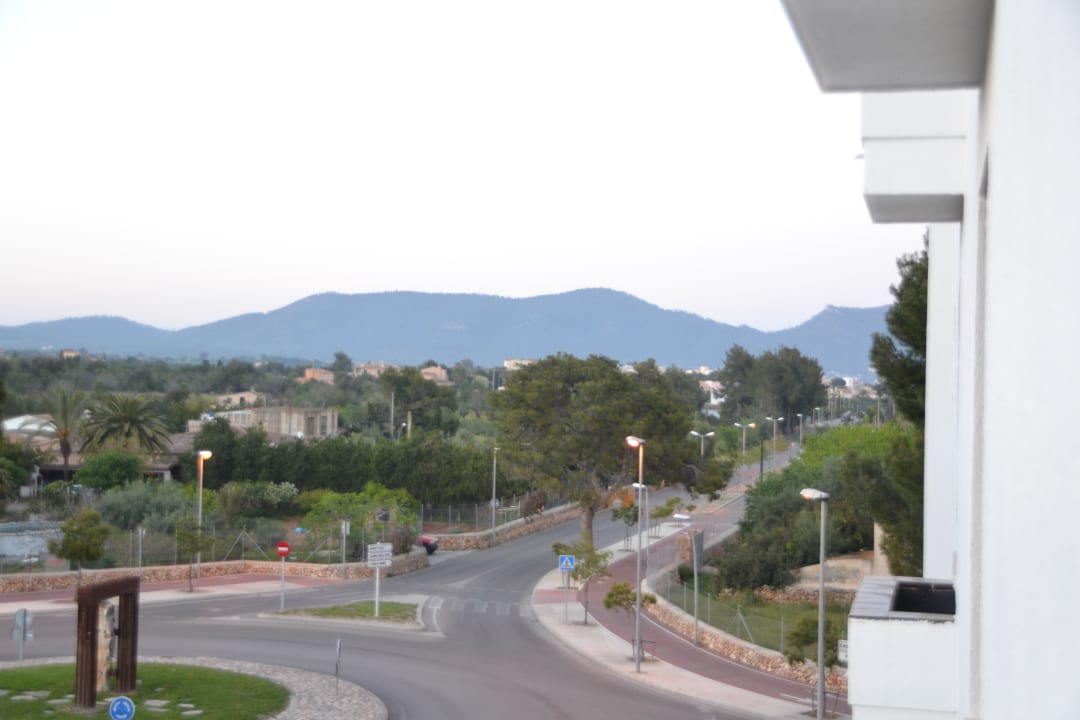 Kreisverkehr vorm Hotel Millor Sol