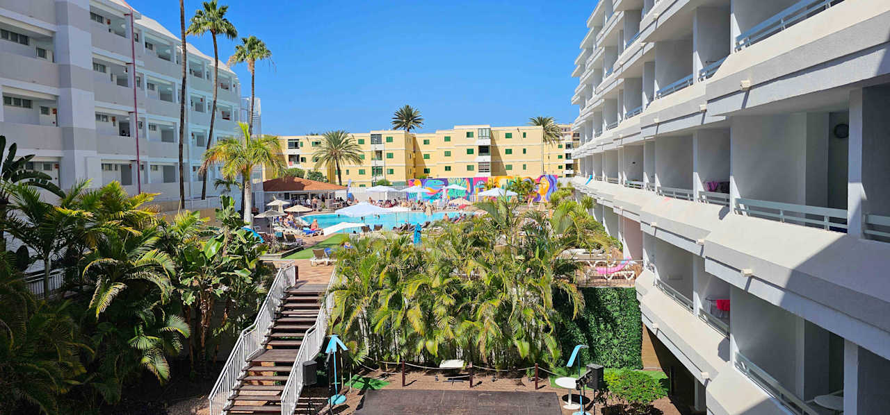 Außenansicht alltoura Club Hotel Akeah Broncemar