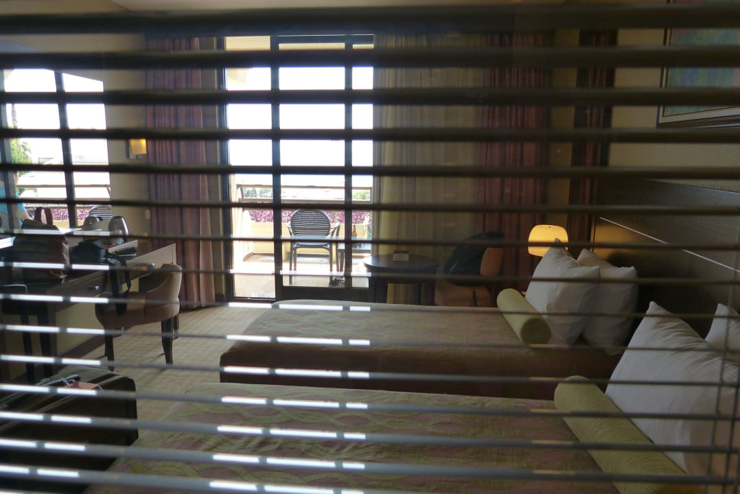 Durch das Fenster im Bad ins Schlafzimmer  Side Star Elegance