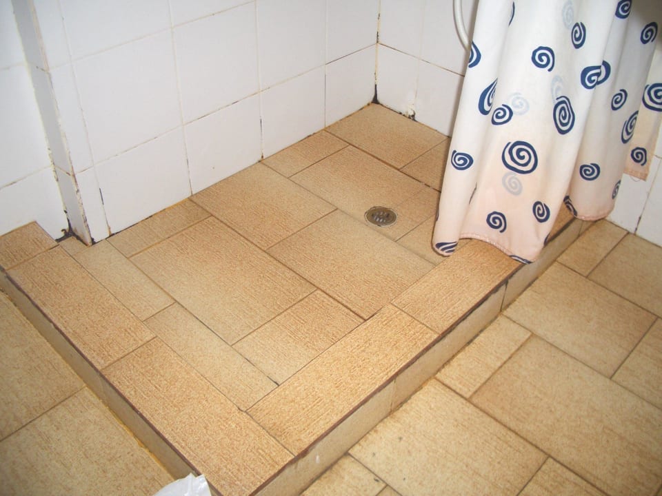 Dusche Potidea Golden Beach Hotel - Across Hotels & Resorts