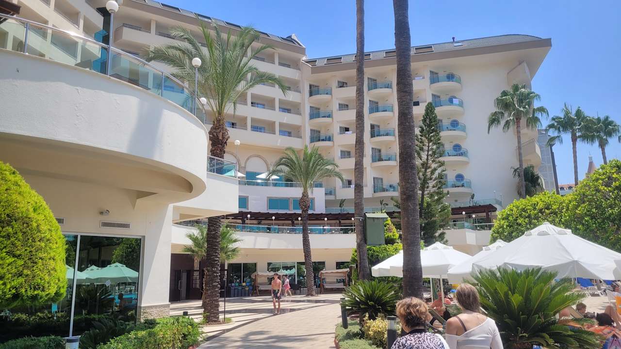 Außenansicht Saphir Resort & Spa