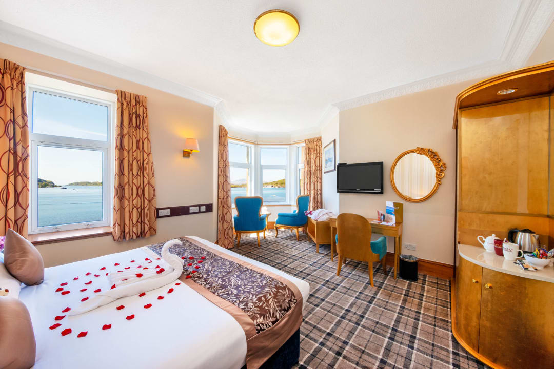 Zimmer Muthu Alexandra Hotel