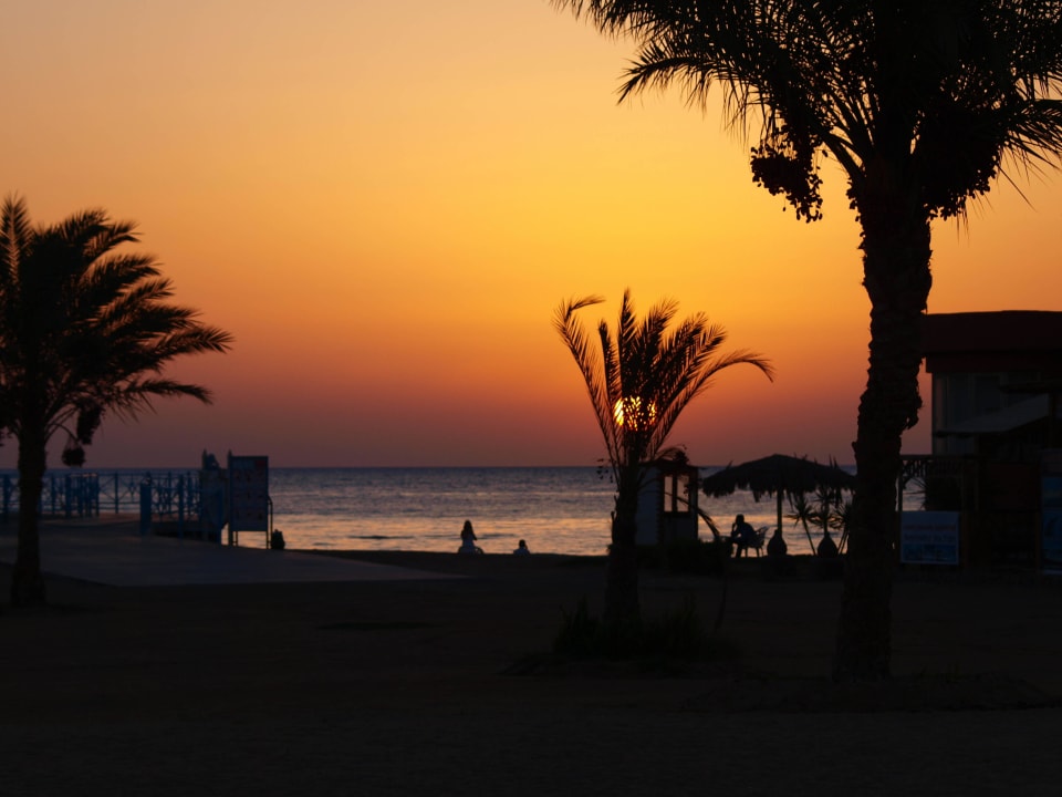 Wschód słońca Titanic Beach Spa & Aqua Park