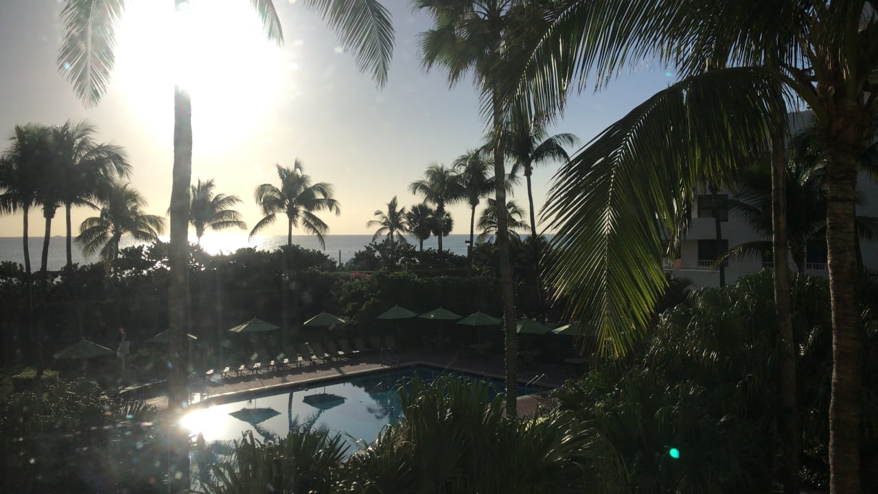 Zimmer Holiday Inn Miami Beach-Oceanfront