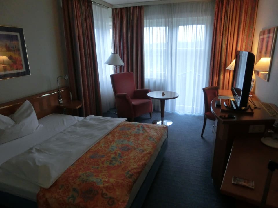 Zimmer Steigenberger Conti Hansa