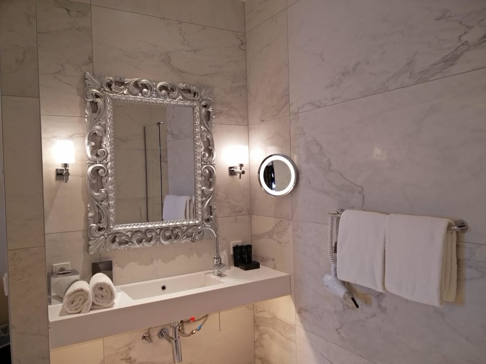 Bad Hotel Chateau d'Urspelt