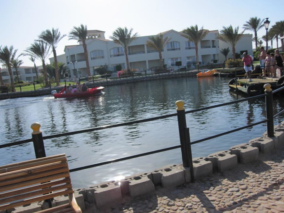 Blick auf die 3000er Zimmer Pickalbatros Dana Beach Resort - Hurghada