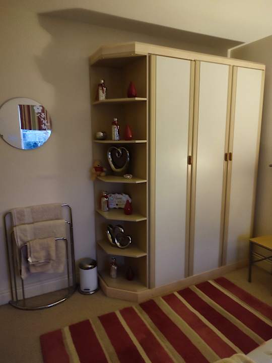 Zimmer Highbury House, Warm and Welcoming.