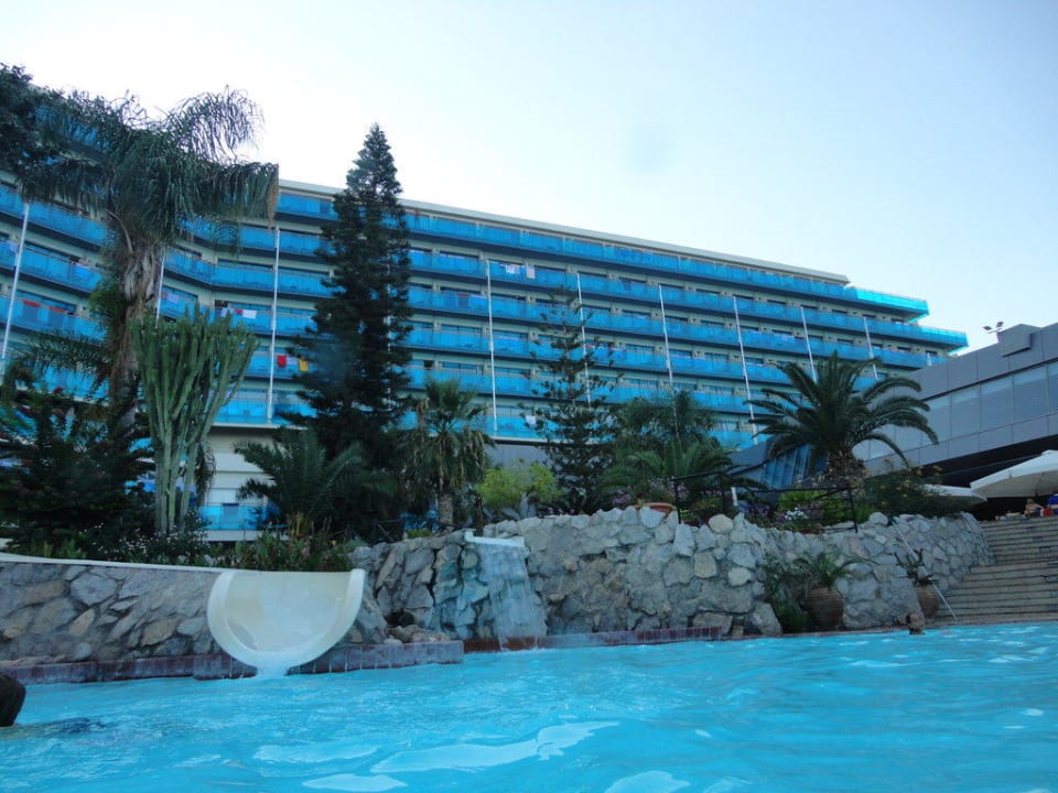 Poolanlage & Hotel Hotel Calypso Beach