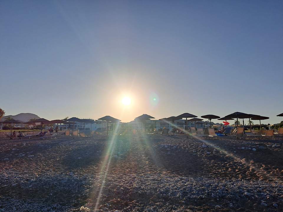 Strand Asterias Beach Resort