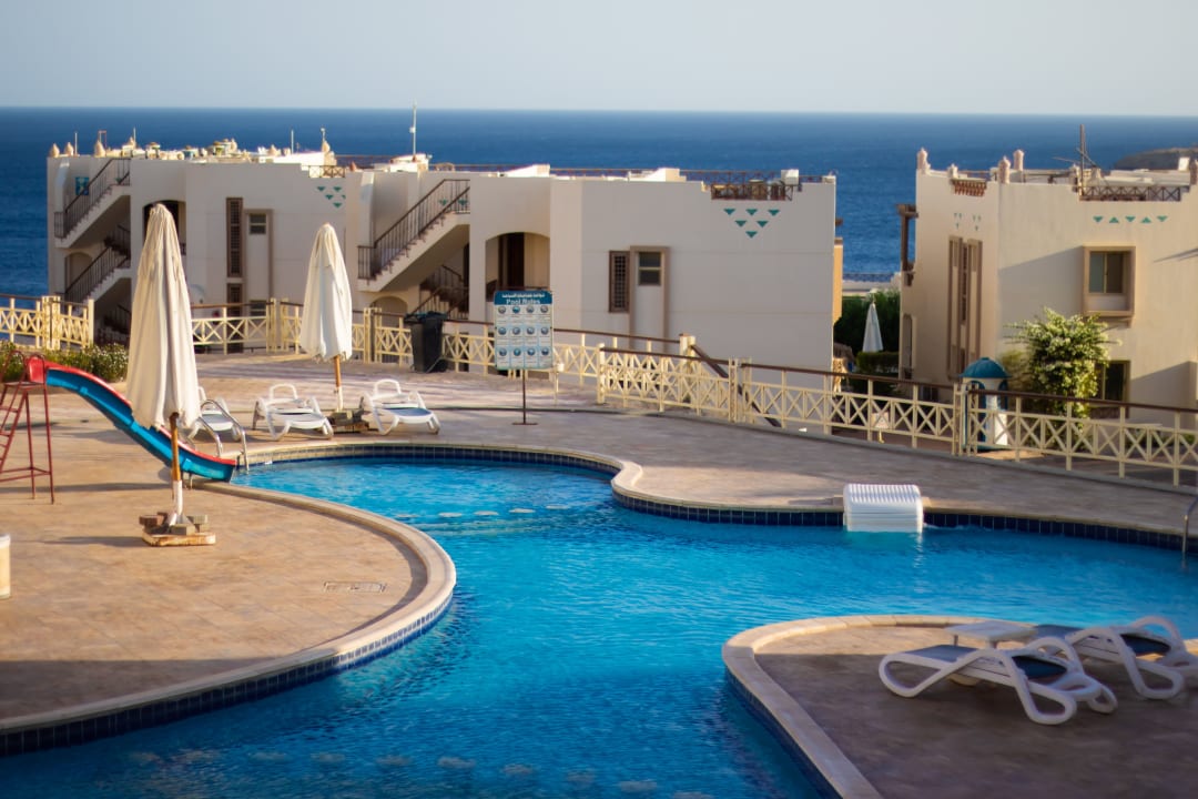 Pool Sharks Bay Resort Aqua Park & Diving Center