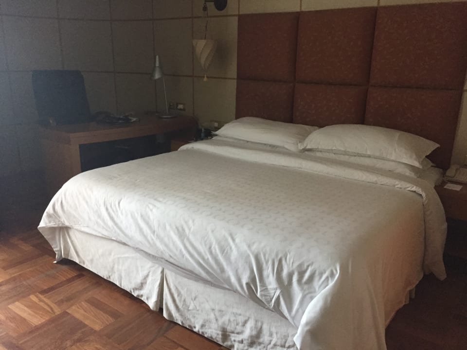 Zimmer Sheraton Hotel & Resort Abu Dhabi