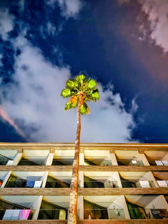 Außenansicht Elysee Rive Hotel