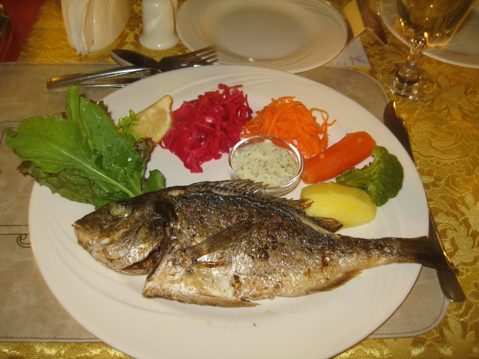 Fischessen "à la carte" Hotel Yetkin