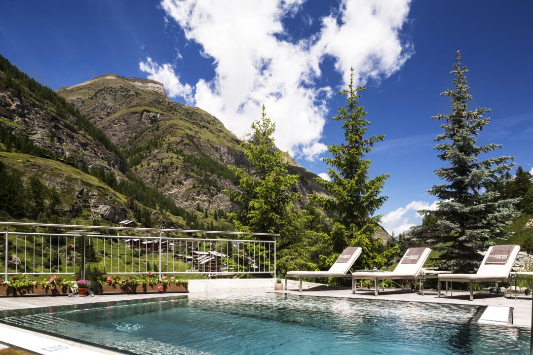 Pool Matterhorn FOCUS Design Hotel