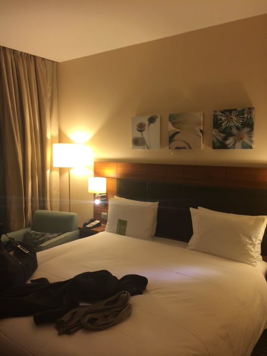 Das Bett Hilton Garden Inn Frankfurt Airport