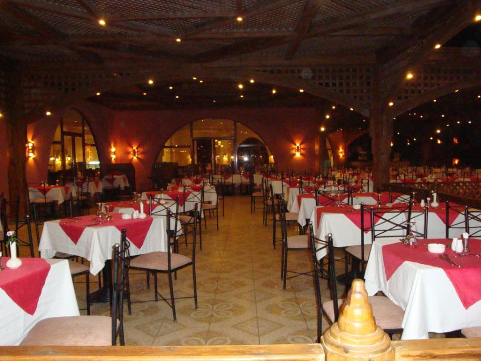 Основной ресторан Swisstouch Oriental Resort Marsa Alam