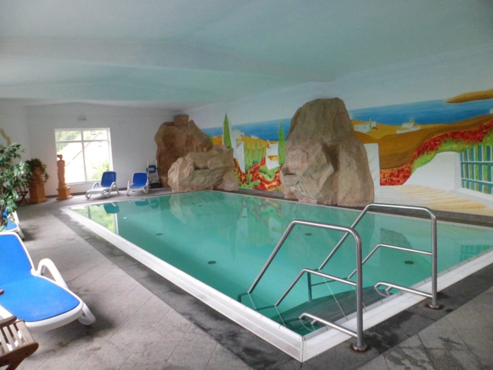 "Felsenschwimmbad" Hotel Anker