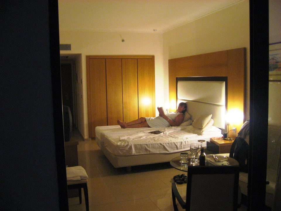 Zimmer am Abend TUI BLUE Lindos Bay