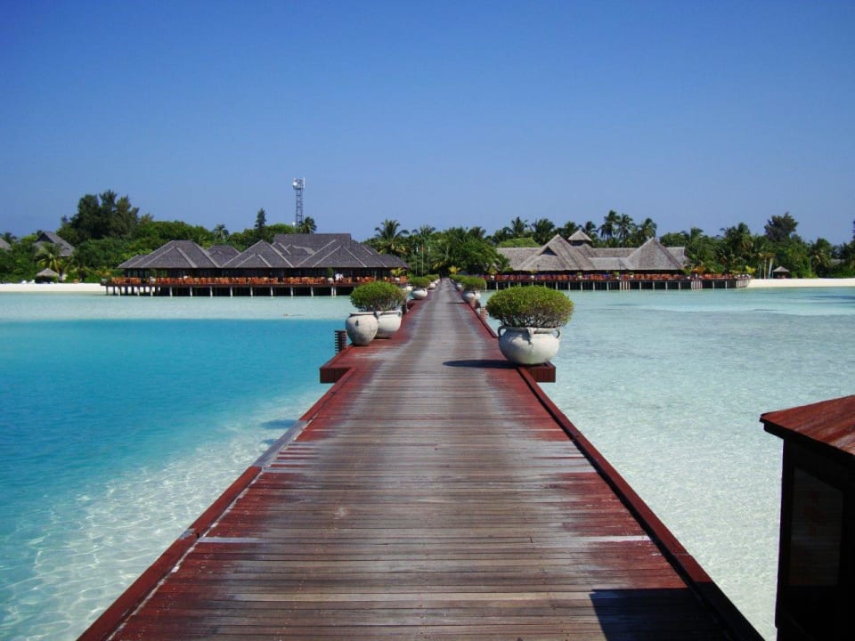 Eingang Sun Siyam Olhuveli