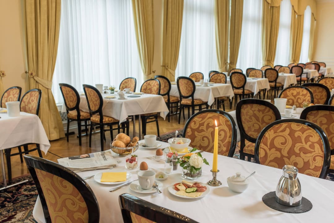 Ihr Frühstückstisch Hotel Kaiserhof Eisenach