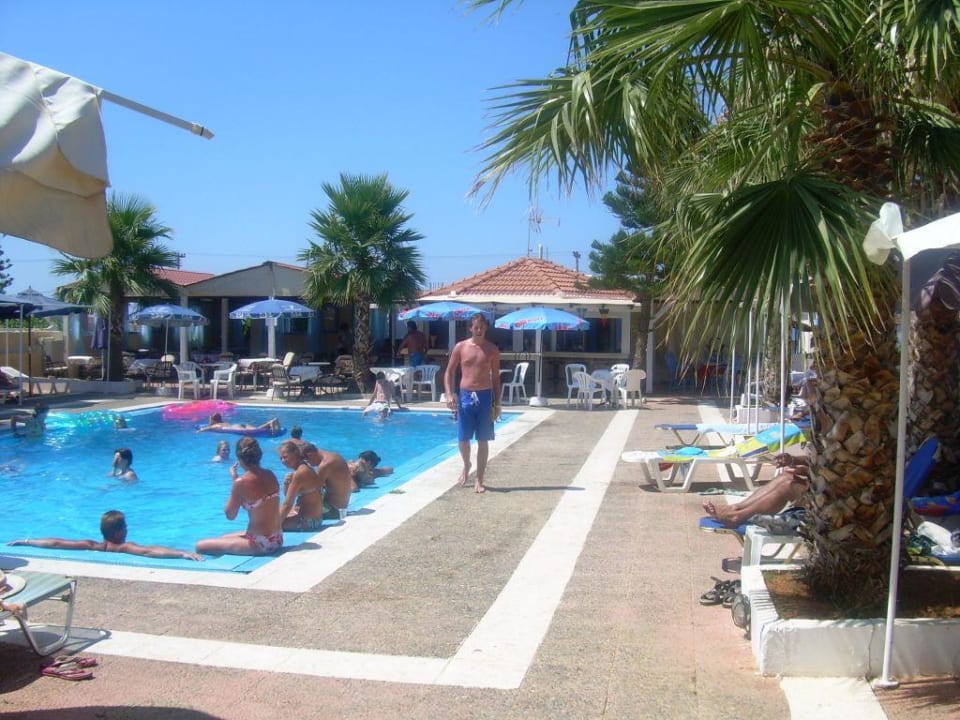 Pool Hotel Triton