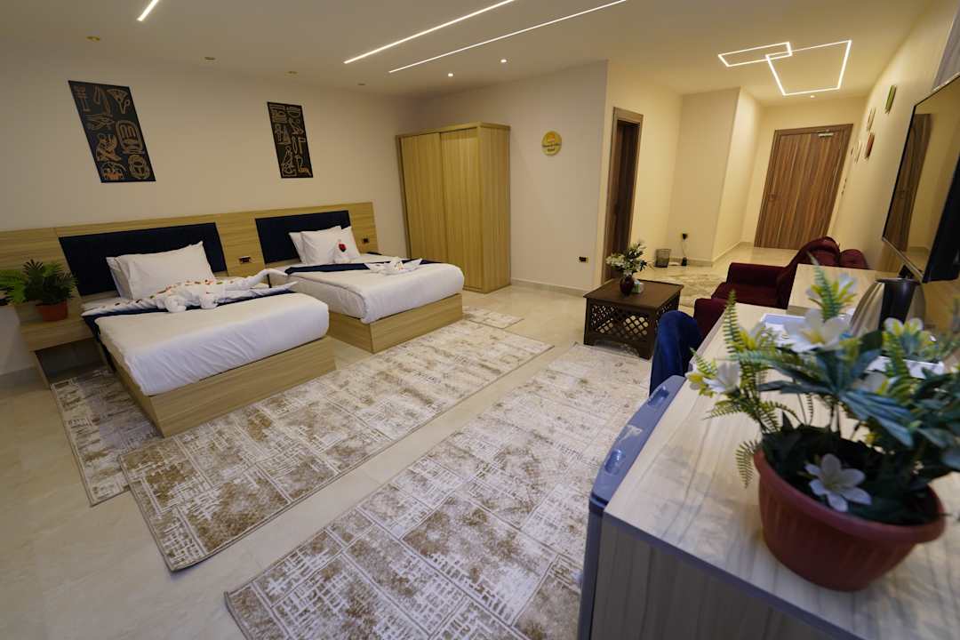 Zimmer Pyramids Khan Hotel