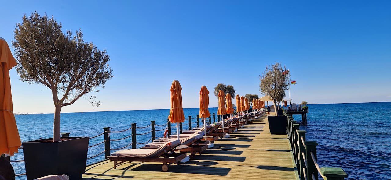 Strand Arum Barut Collection