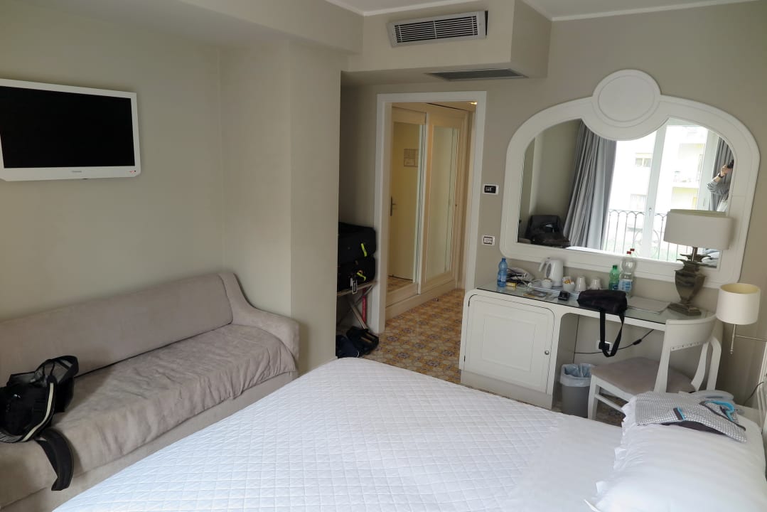 Zimmer Hotel Capri