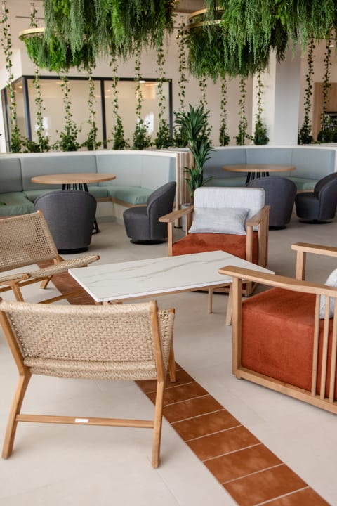 Lobby Servatur Puerto Azul