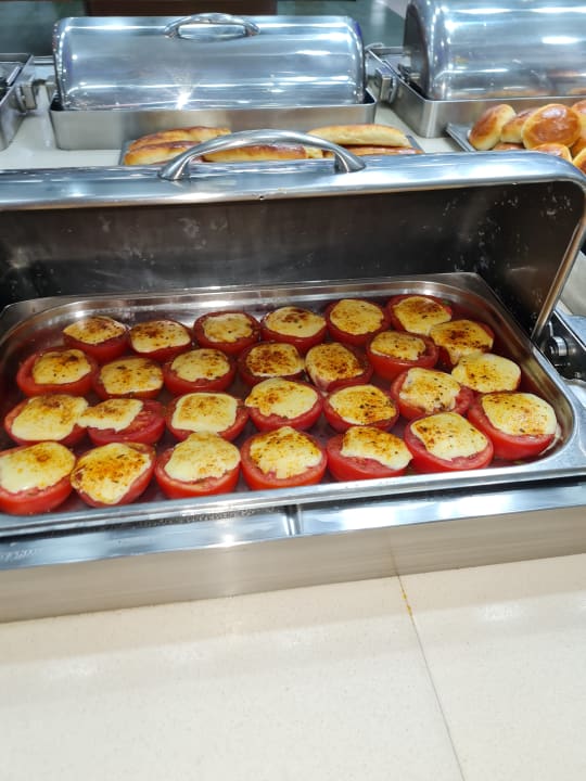 Gastro Side Breeze Hotel