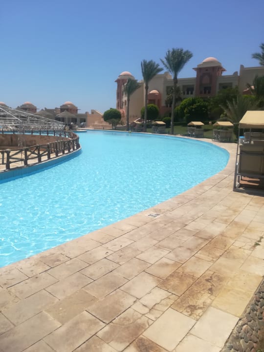 Pool Serenity Alpha Beach