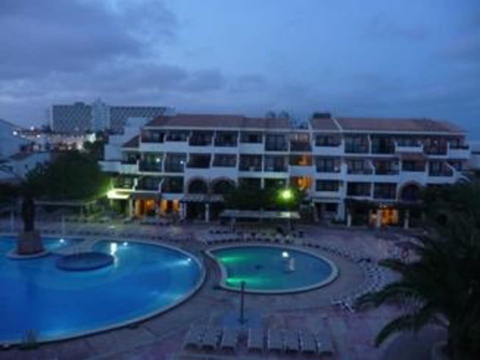 Am Abend FERGUS Style Bahamas