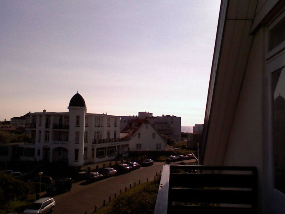 Hotel Zonne - Seitl. Meerblick vom Zimmer Hotel Zonne