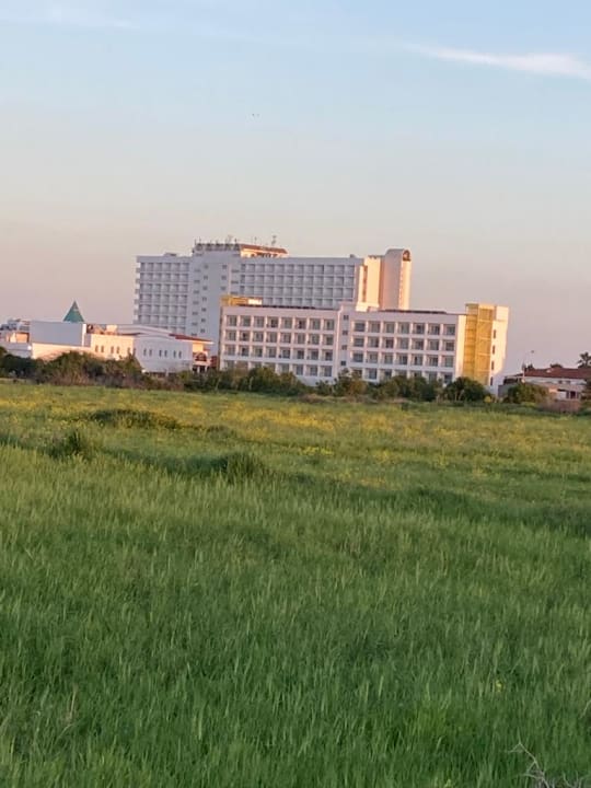 Außenansicht Salamis Bay Conti Resort Hotel & Casino