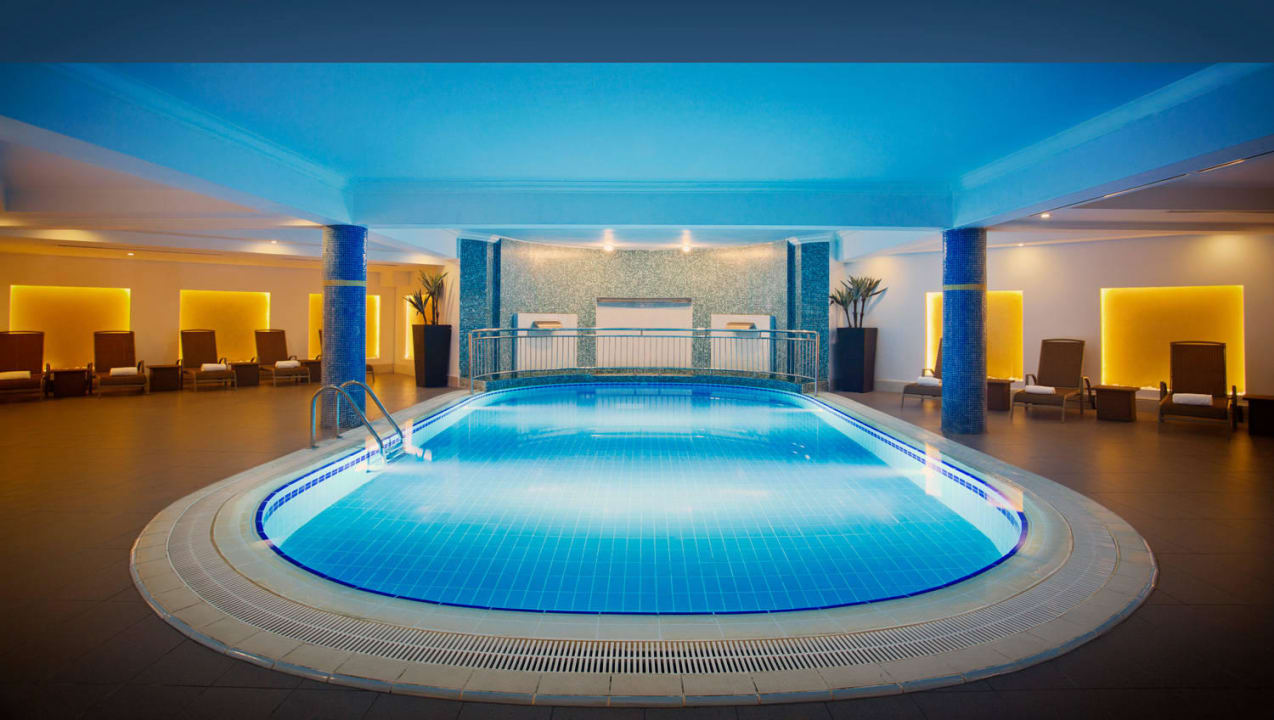 Pool Akka Alinda Hotel