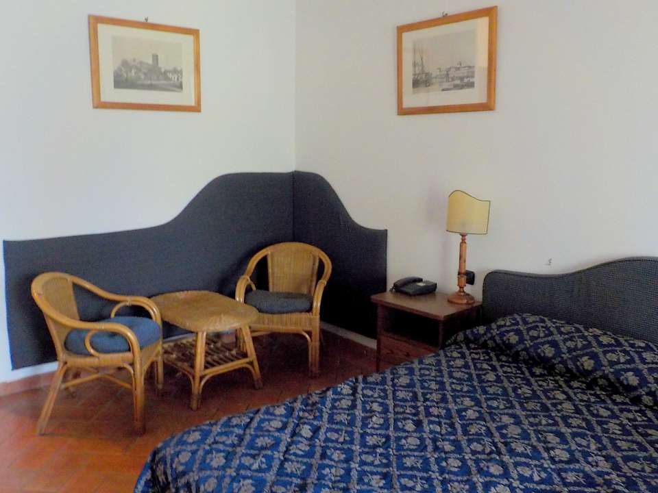 Zimmer Fattoria Degli Usignoli - Hotel & Residence