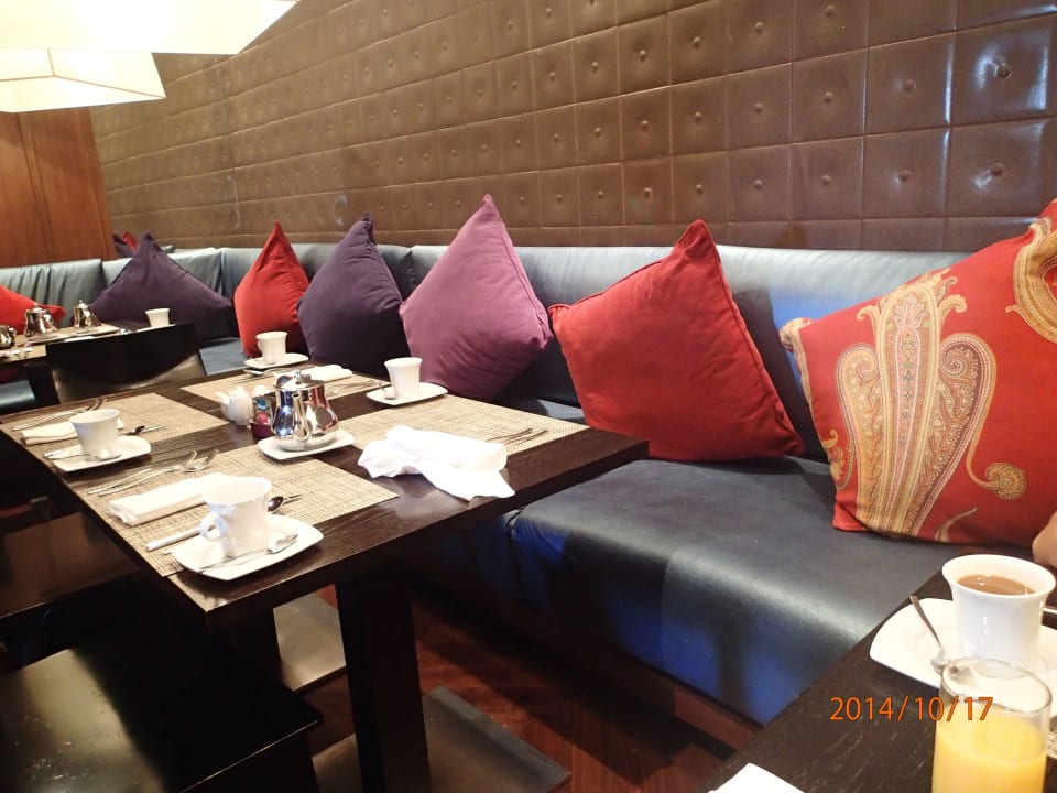Restaurant Crowne Plaza Hotel Yas Island