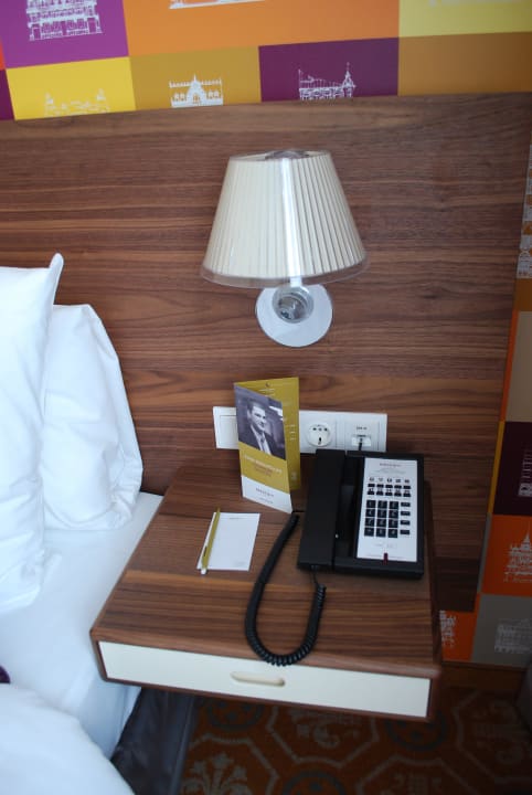 Тумбочка Mercure Hotel Riga Centre