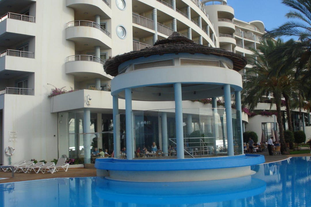 Pool und Hotel Pestana Grand Ocean Resort